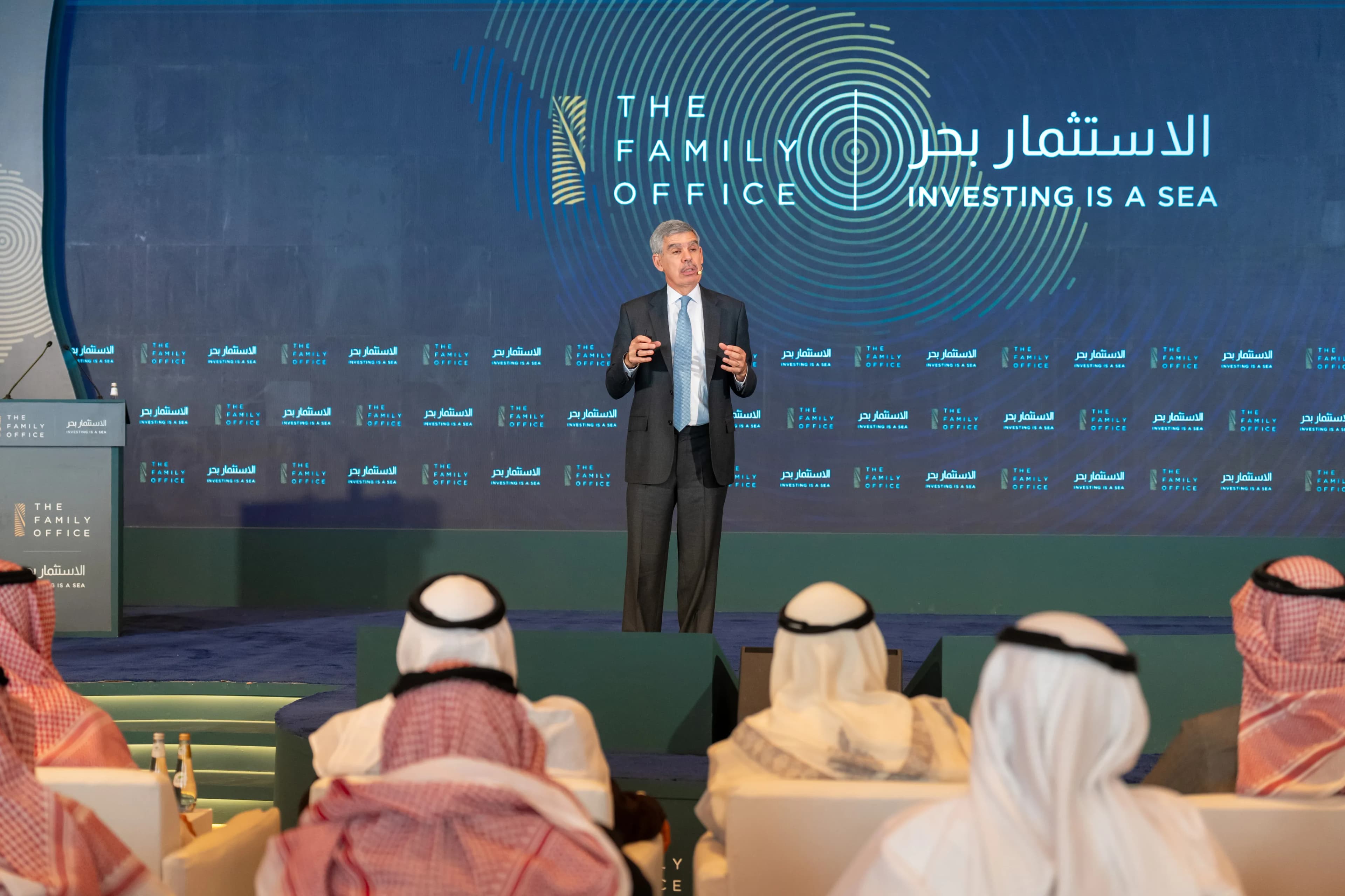 محمد العريان على المنصة
